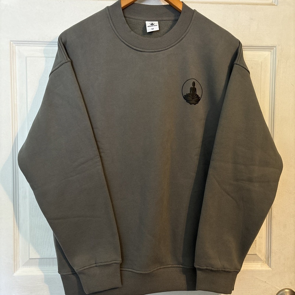 NWOT MERAKI MORI WOMENS  M CHARCOAL GRAY PULLOVER WITH 3D Padded Emblems , SOFT
